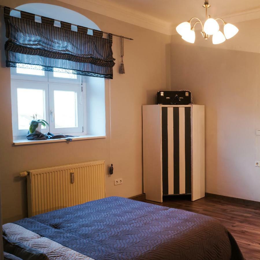 Herrenhaus Kunzwerda Bei Torgau - Aparthotel, Boardinghouse, Wohnen Auf Zeit Zewnętrze zdjęcie