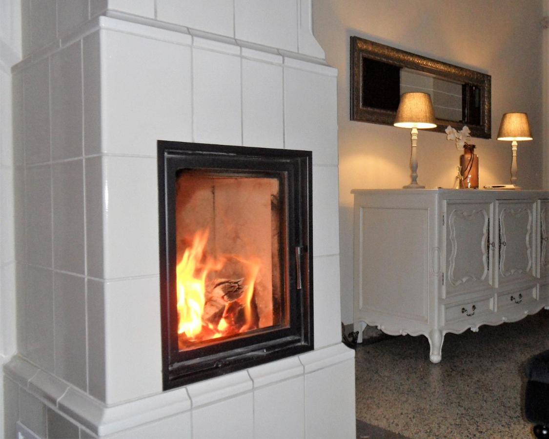 Herrenhaus Kunzwerda Bei Torgau - Aparthotel, Boardinghouse, Wohnen Auf Zeit Zewnętrze zdjęcie